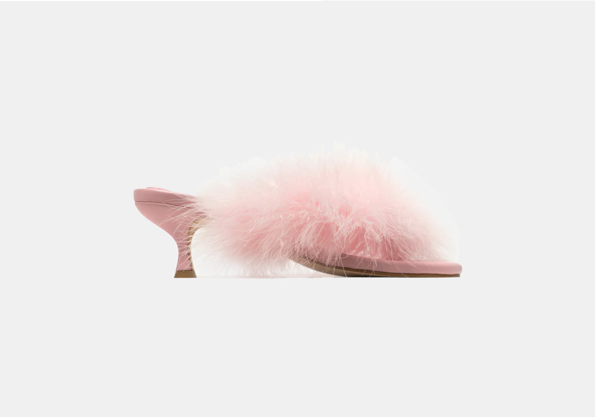 Mules com penas, € 290, Sleeper.